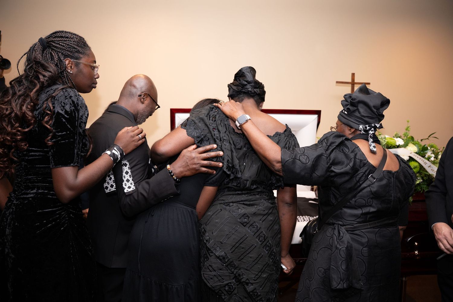 Tribute and memorial coverage with dignity — inFokhus Productions